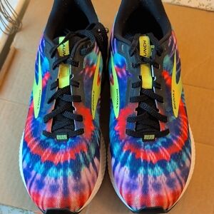 Brooks Launch 8, Tie Dye, Women's 9.5